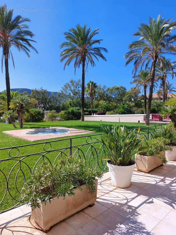 Appartement à HYERES