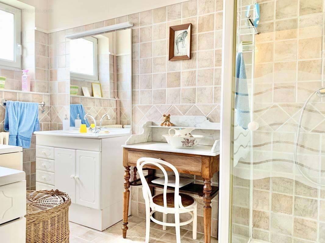 Maison à BREMONCOURT