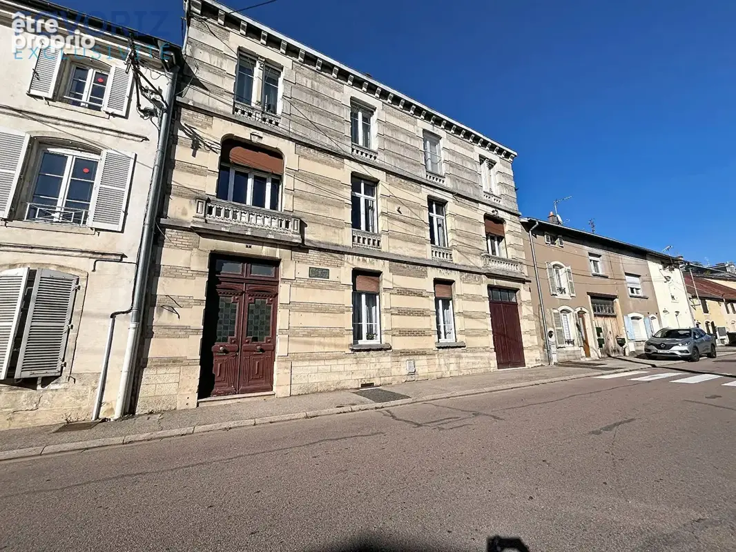 Appartement à NEUFCHATEAU