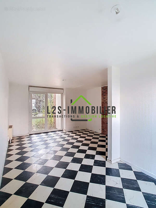 Maison à BOUFFEMONT