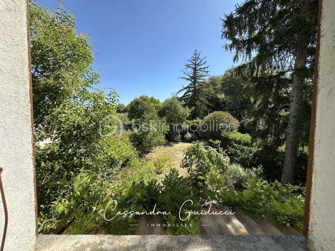 Maison de 112 m² • Potentiel T2 séparé + Habitation 3 chambres • Jardin & Grand Garage - photo 2