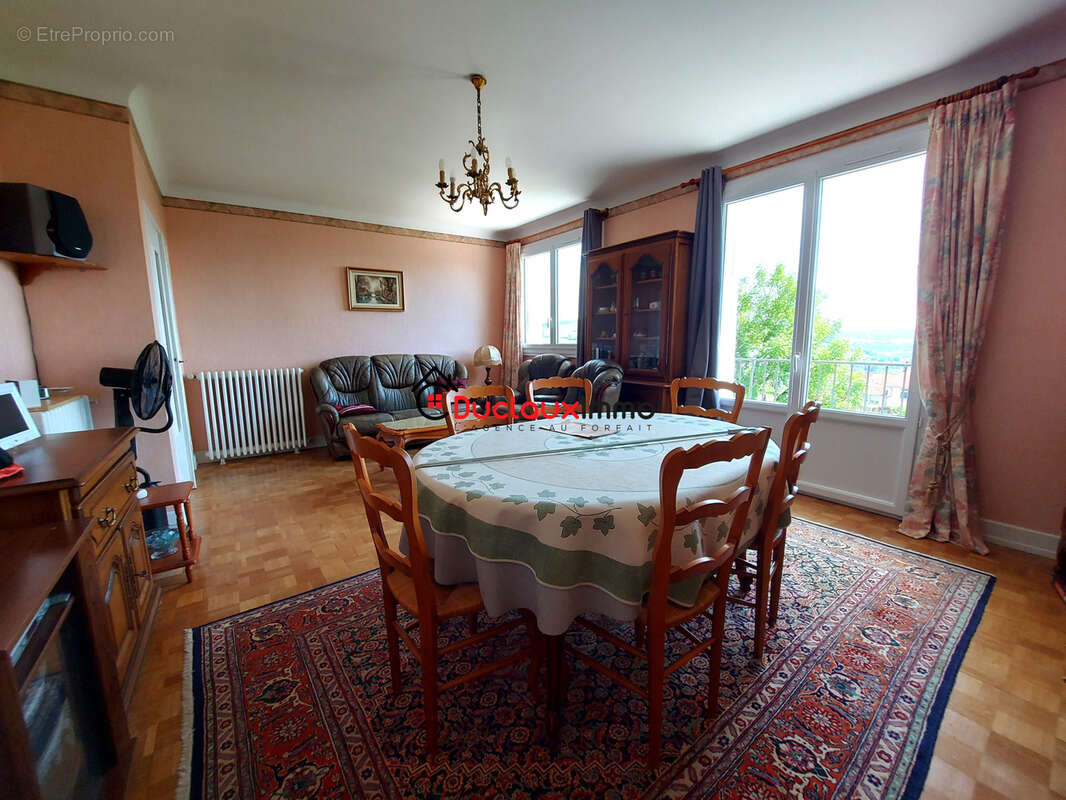 Maison à AURILLAC
