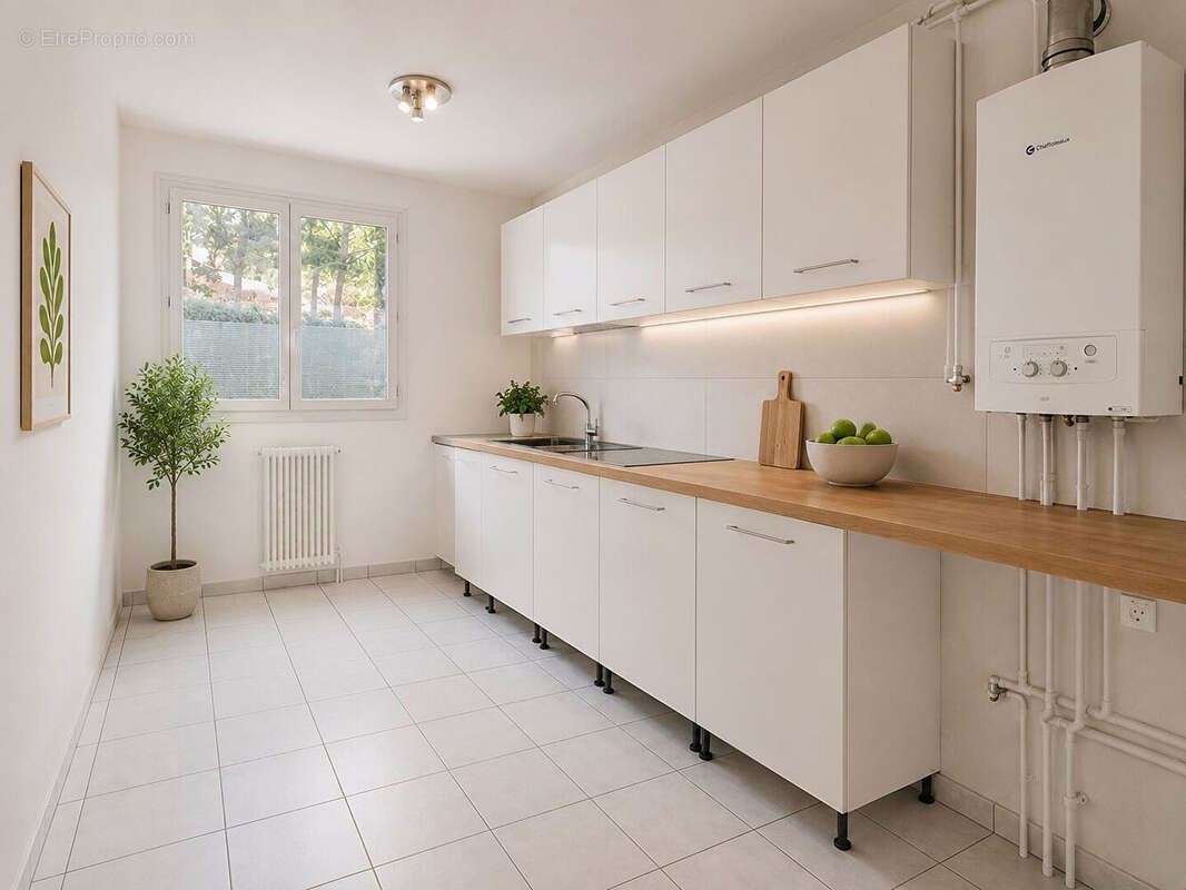 Appartement à MARSEILLE-9E