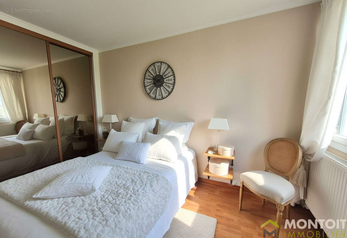 Appartement à THIAIS