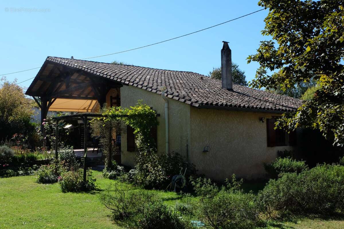 Appartement à LAUZUN