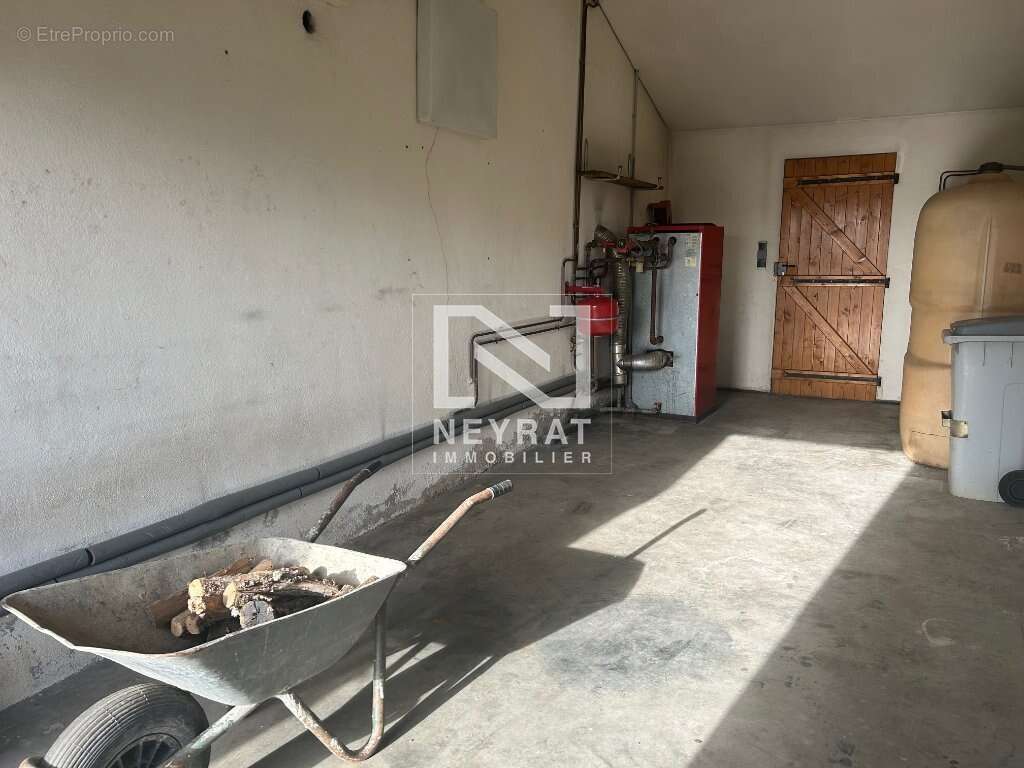 Maison à RIGNY-SUR-ARROUX