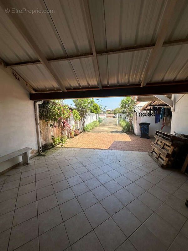 Maison à KOUROU