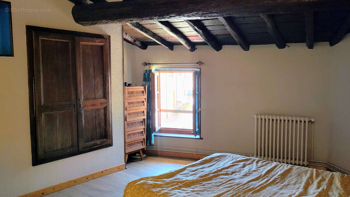 Maison de village en pierres avec balcon - photo 7