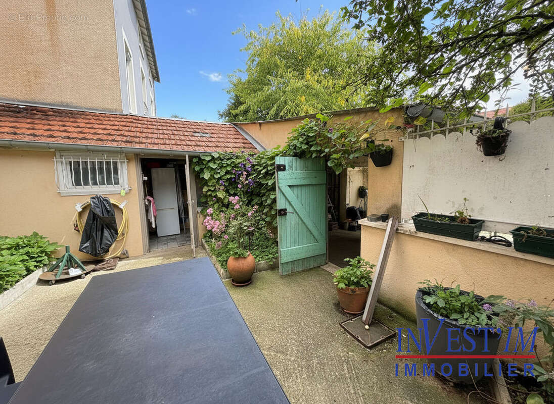 Appartement à OULLINS