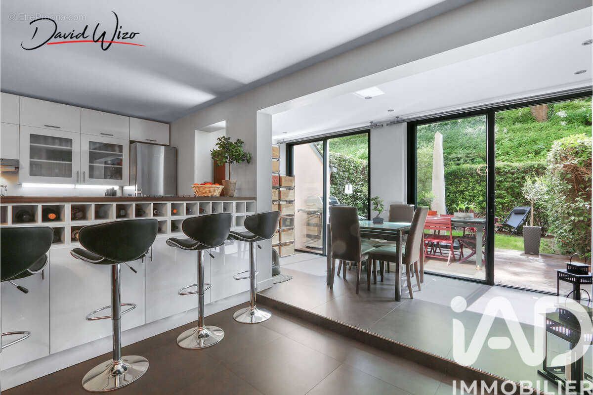 Appartement 75 m² à Le Plessis-Robinson  - photo 2