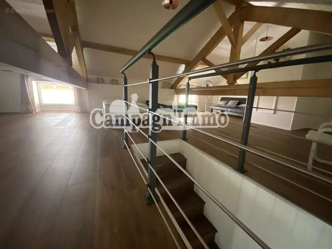 Maison à SAINT-VINCENT-DE-REINS