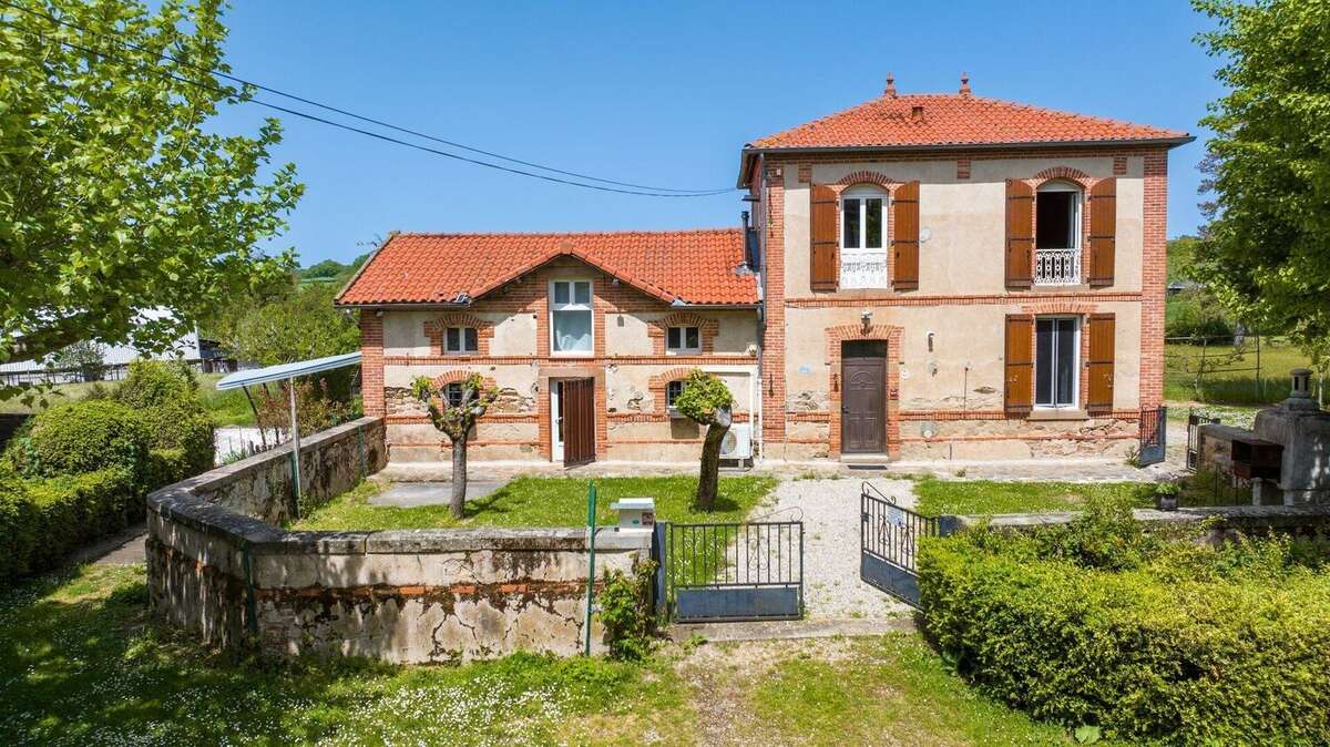 Élégante Manoir de 612 m² sur 5 hectares de terrain - Proche Cordes-sur-Ciel, 30 min d'Albi - photo 4
