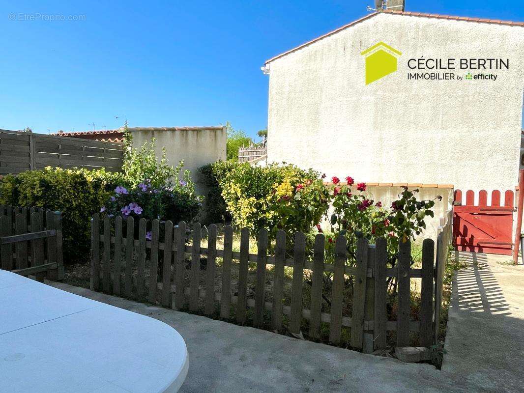 Maison 90 m² à Saintes-Maries-De-La-Mer  - photo 10