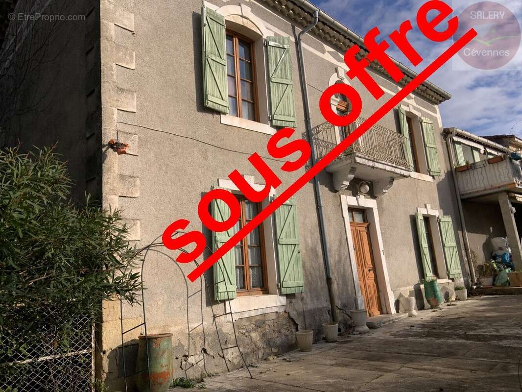 Maison à SAINT-THEODORIT