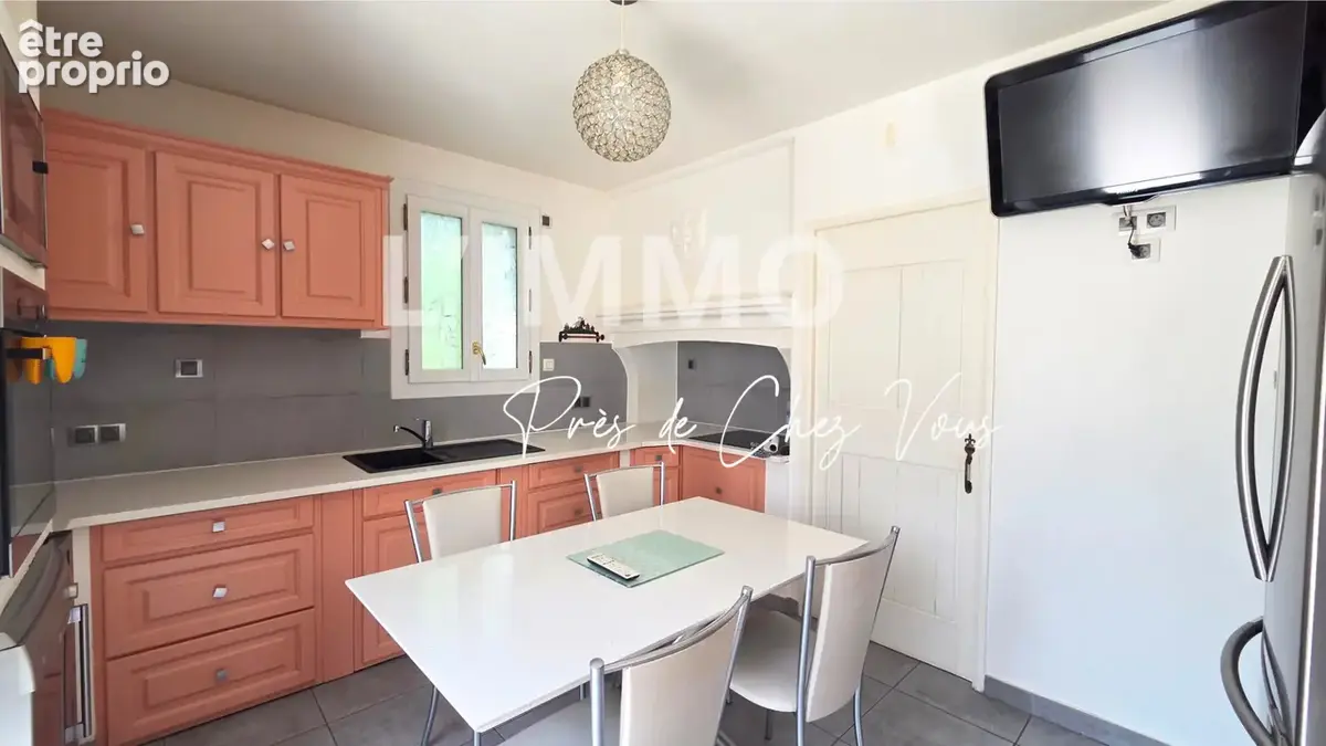 Mas de Prestige sur Auriol 200m² avec 4000m² de terrain - photo 9