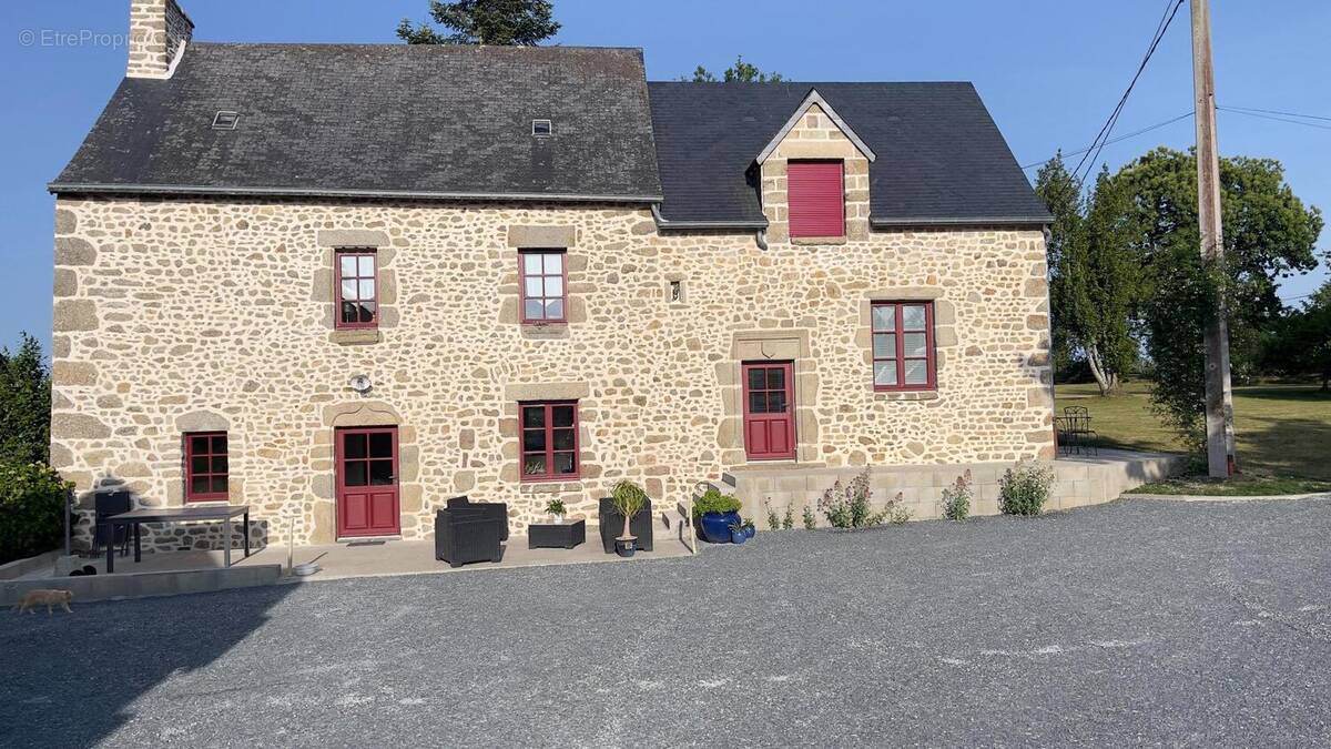 Photo 1 - Maison à COMMER
