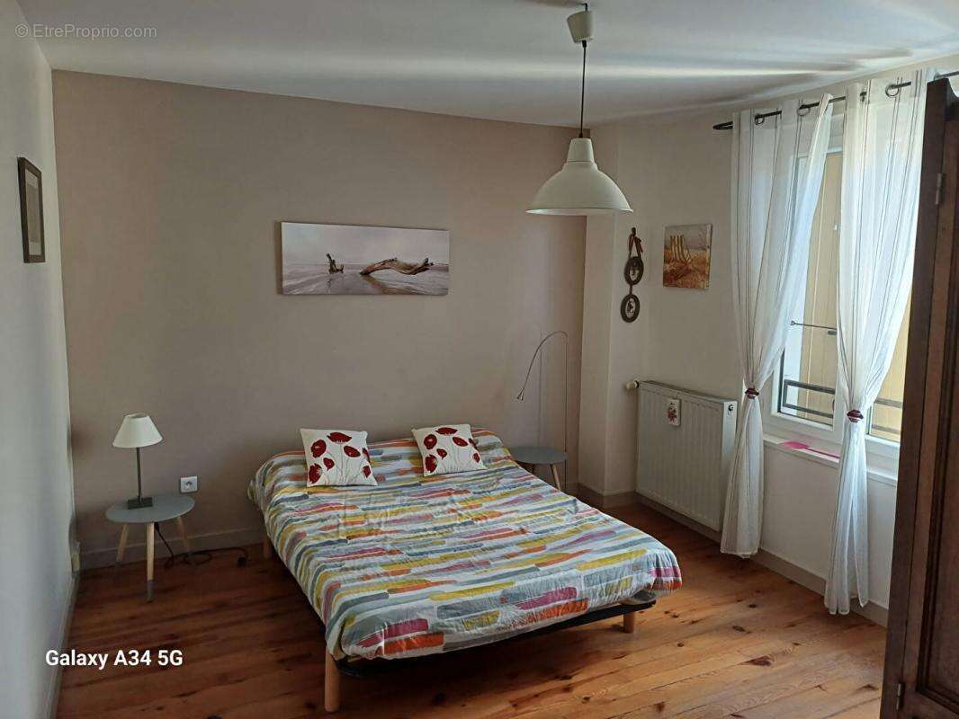 Maison à LE CHEYLARD