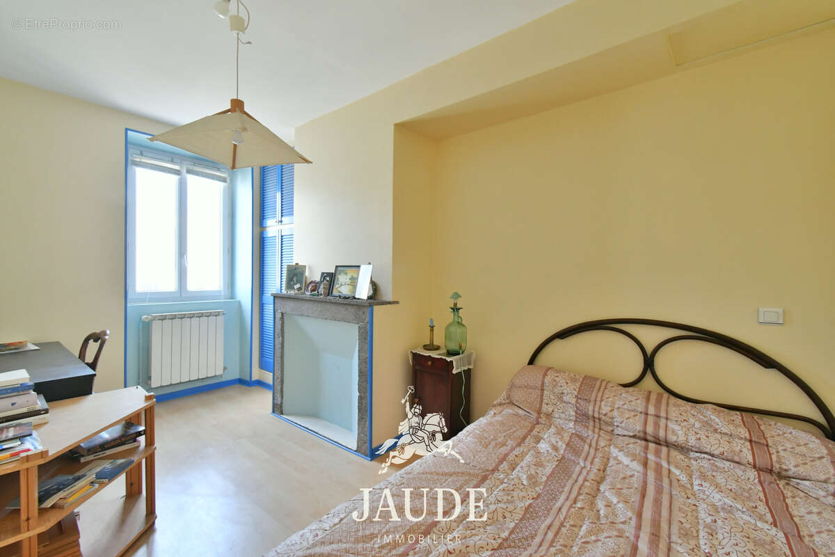Duplex T4 de 68,87 m2 (88m2 au sol)   26 rue Jean Richepin, Clermont-Ferrand - photo 9