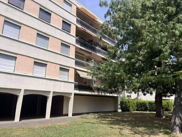 Appartement à FONTAINE
