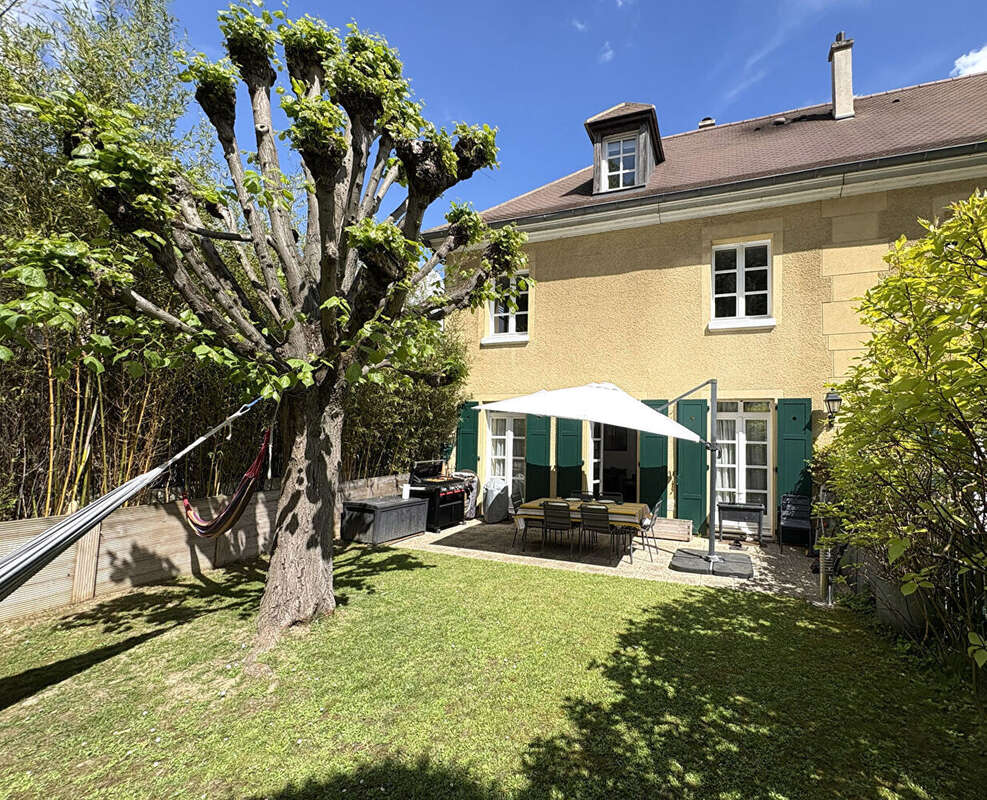 Maison à SAINT-GERMAIN-EN-LAYE