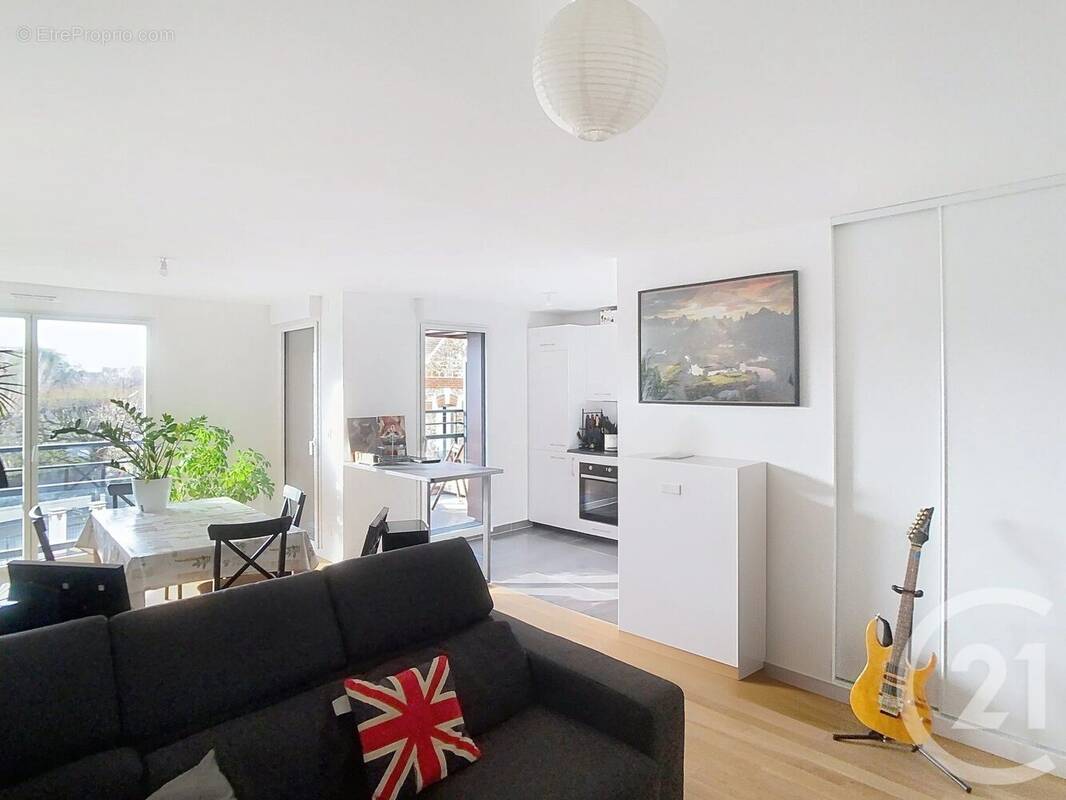 Photo 1 - Appartement à THIAIS