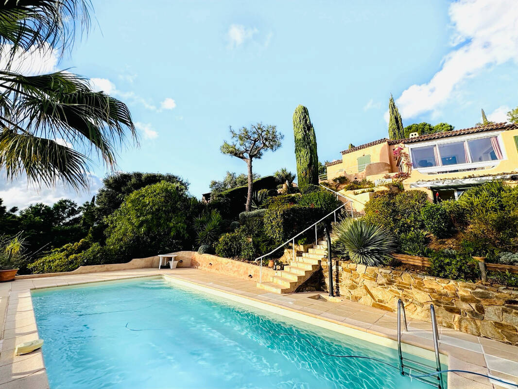 Maison à LA LONDE-LES-MAURES