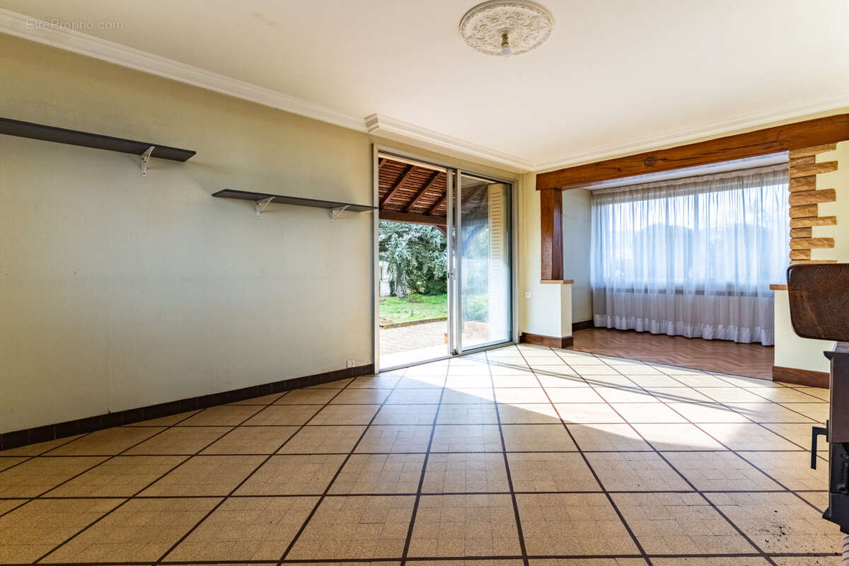 Maison à MARSANNAY-LA-COTE