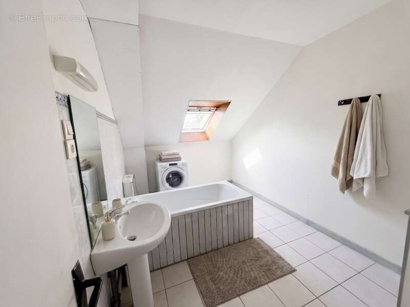 Maison de 5 pièces principales - photo 7