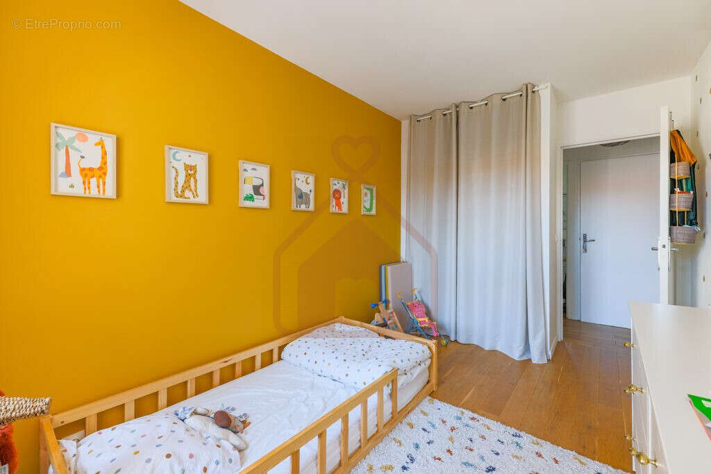 Appartement 66 m² à Le Kremlin-Bicetre  - photo 7