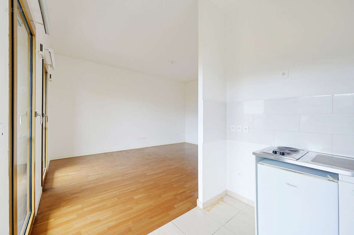 Appartement à PARIS-19E