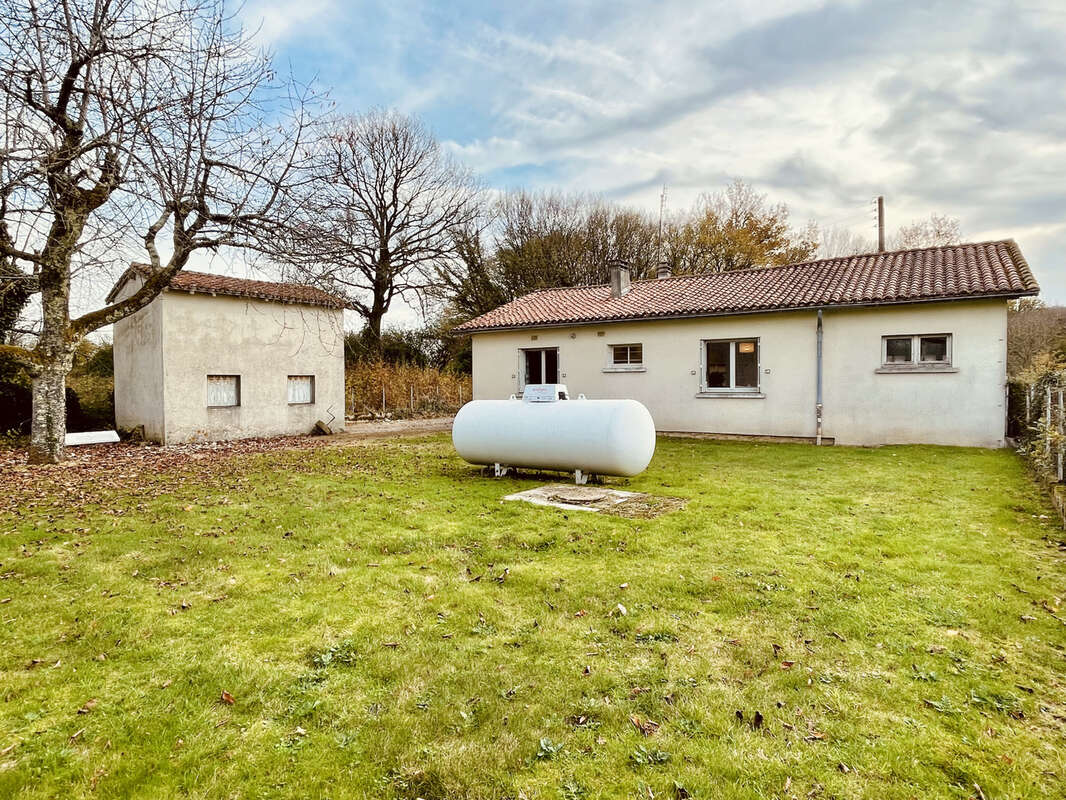 Maison à ORADOUR-FANAIS
