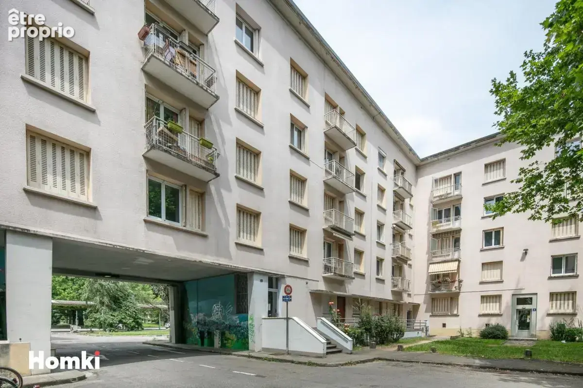Appartement T3 de 68 m² à Grenoble 38100, Rue Turgot - photo 7
