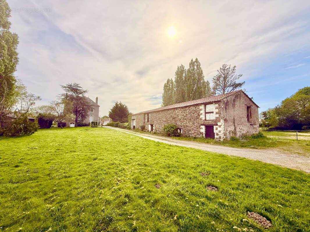 Maison à SAINT-AIGNAN-GRANDLIEU