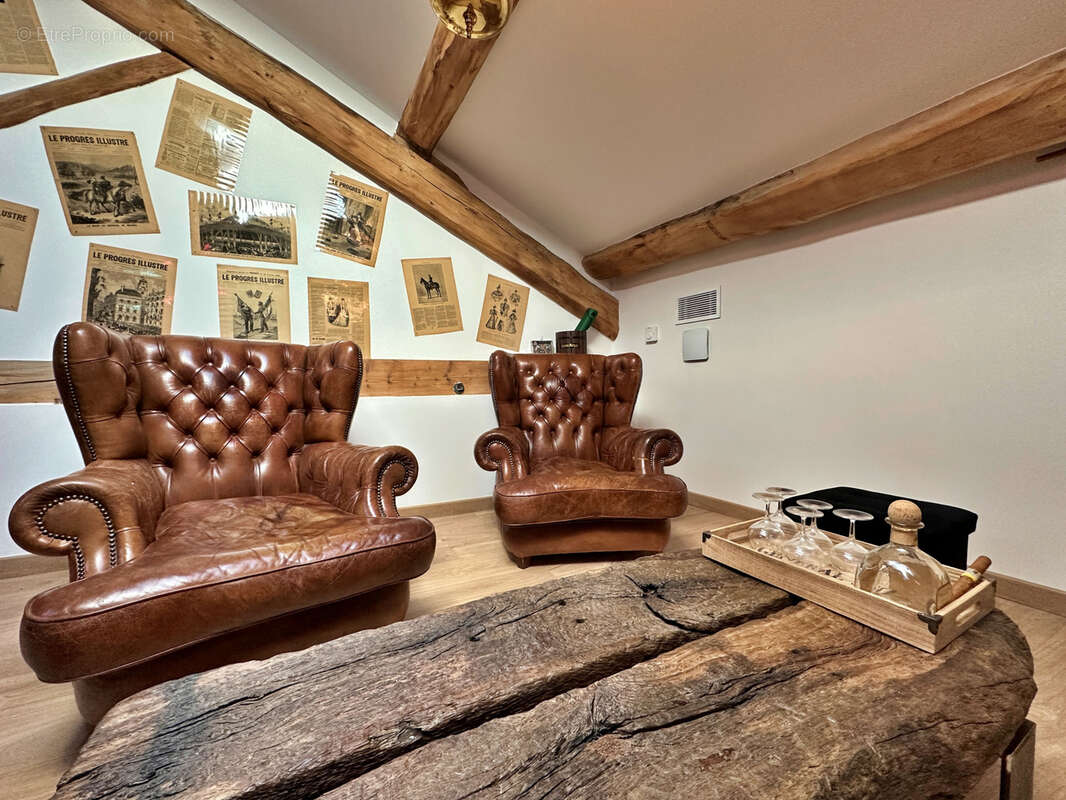 Appartement à BOURGOIN-JALLIEU