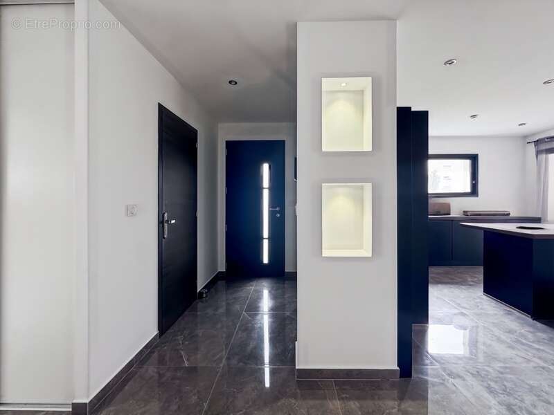 Maison à RUFFEY-LES-ECHIREY