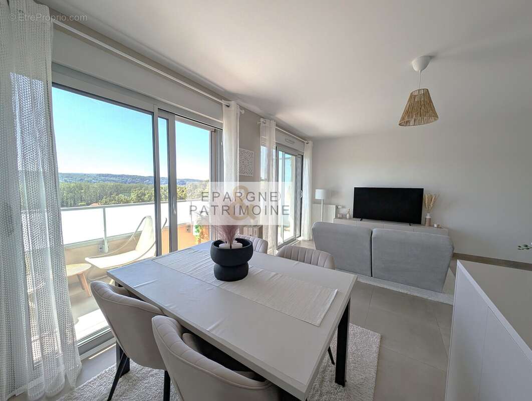 n°6 - Appartement à L'ISLE-D'ABEAU