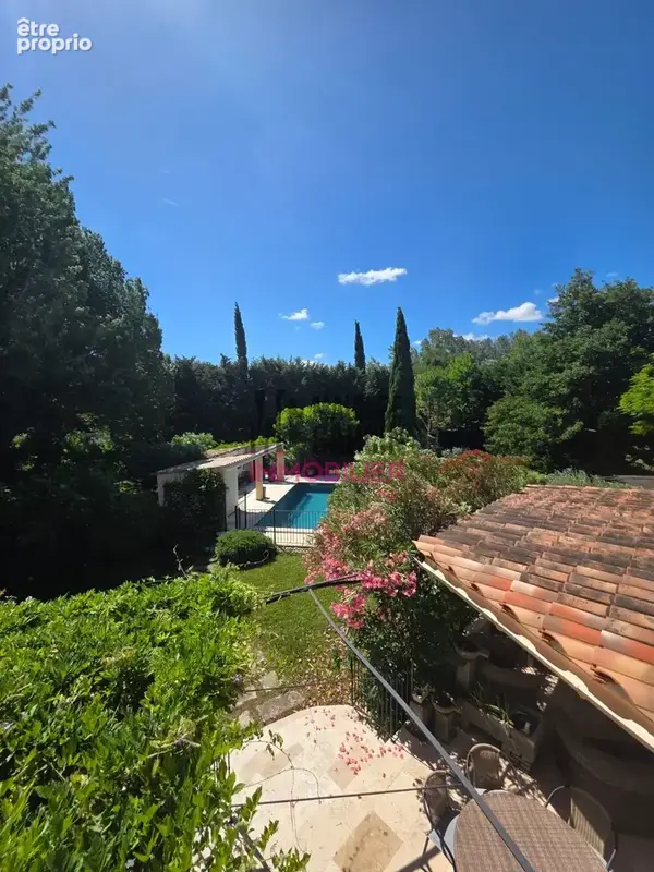 Maison 6 pièces 190 m² à vendre à Althen-Des-Paluds (84210) - photo 5