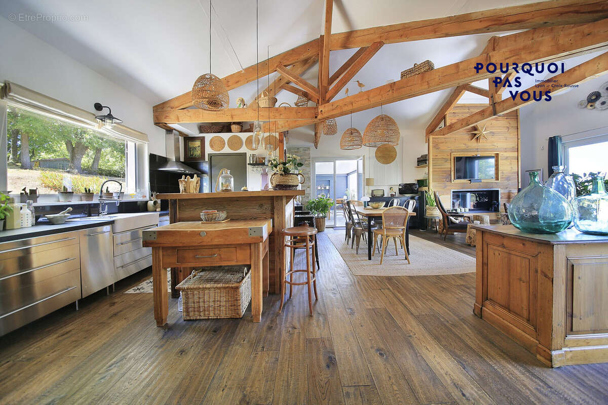 Maison 135 m² à Saint-Didier-Au-Mont-D'or  - photo 9