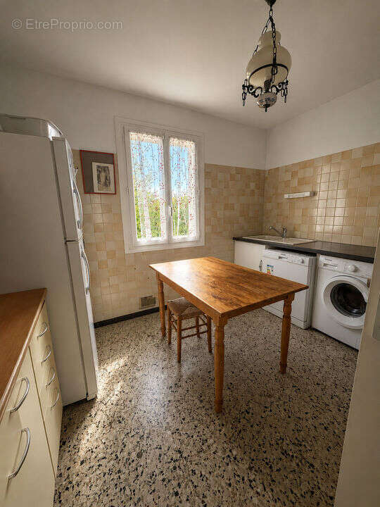 Rochefort du Gard, maison 89m², terrain 1600 m2 - photo 6