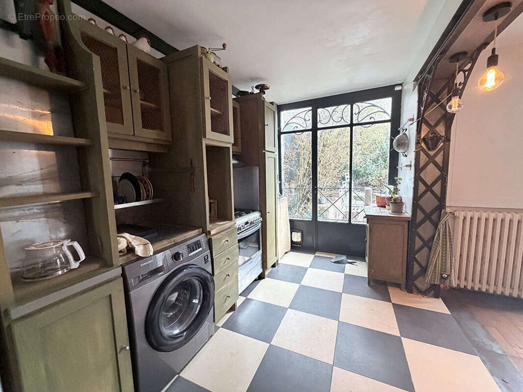 Maison à CHAMPIGNY-SUR-MARNE