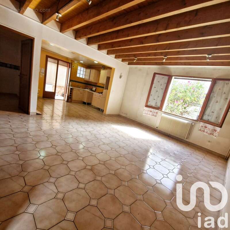 Photo 3 - Maison à GENNEVILLIERS