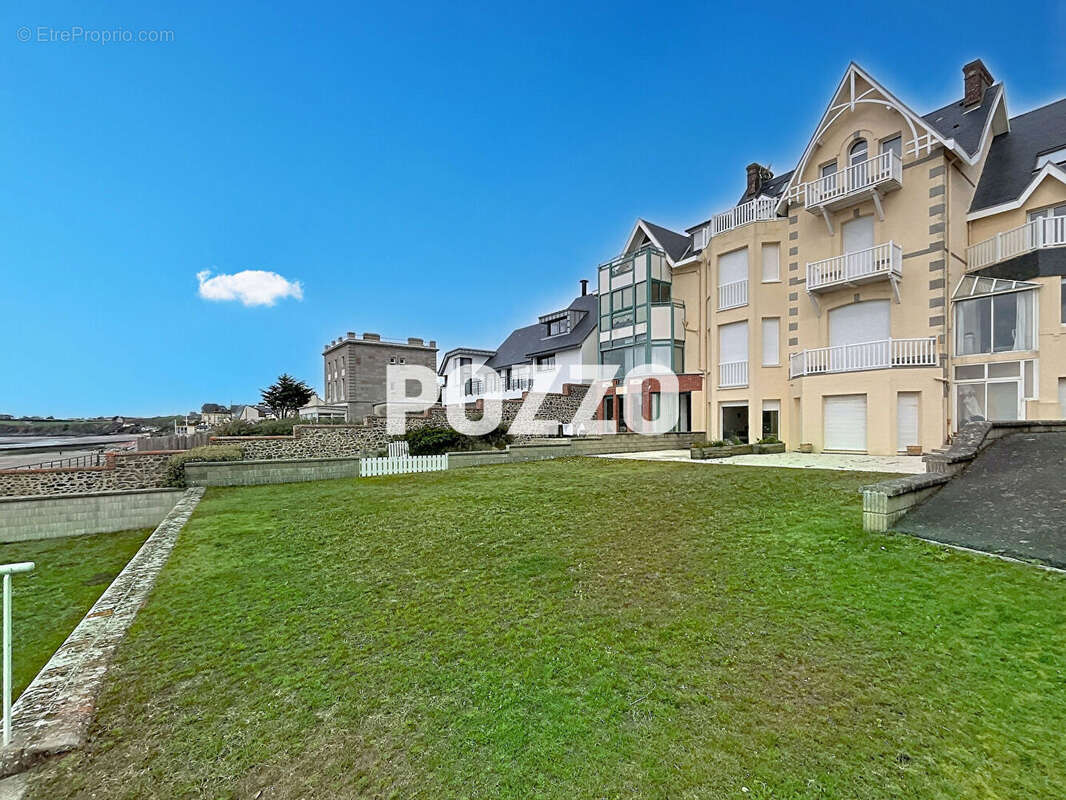 Appartement à SAINT-PAIR-SUR-MER
