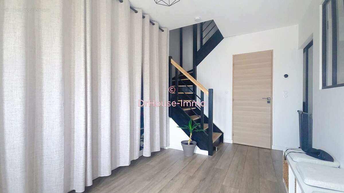 Maison 160 m² à Mauchamps  - photo 8