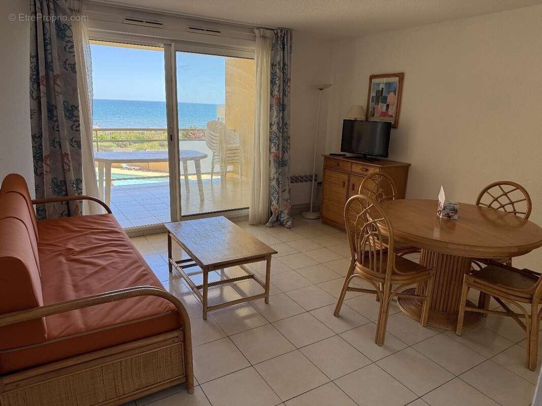 Vue mer à Valras-Plage ! Appartement T2 - photo 4