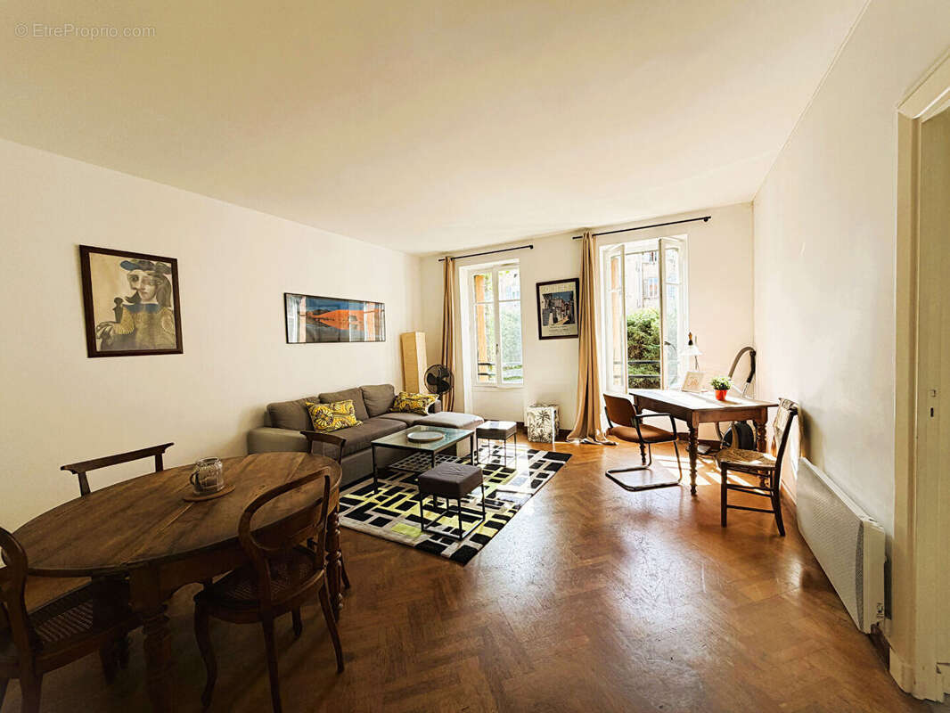 Maison à MARSEILLE-4E