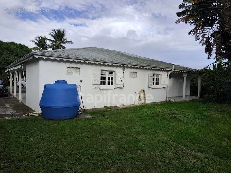 Maison à SAINTE-ROSE