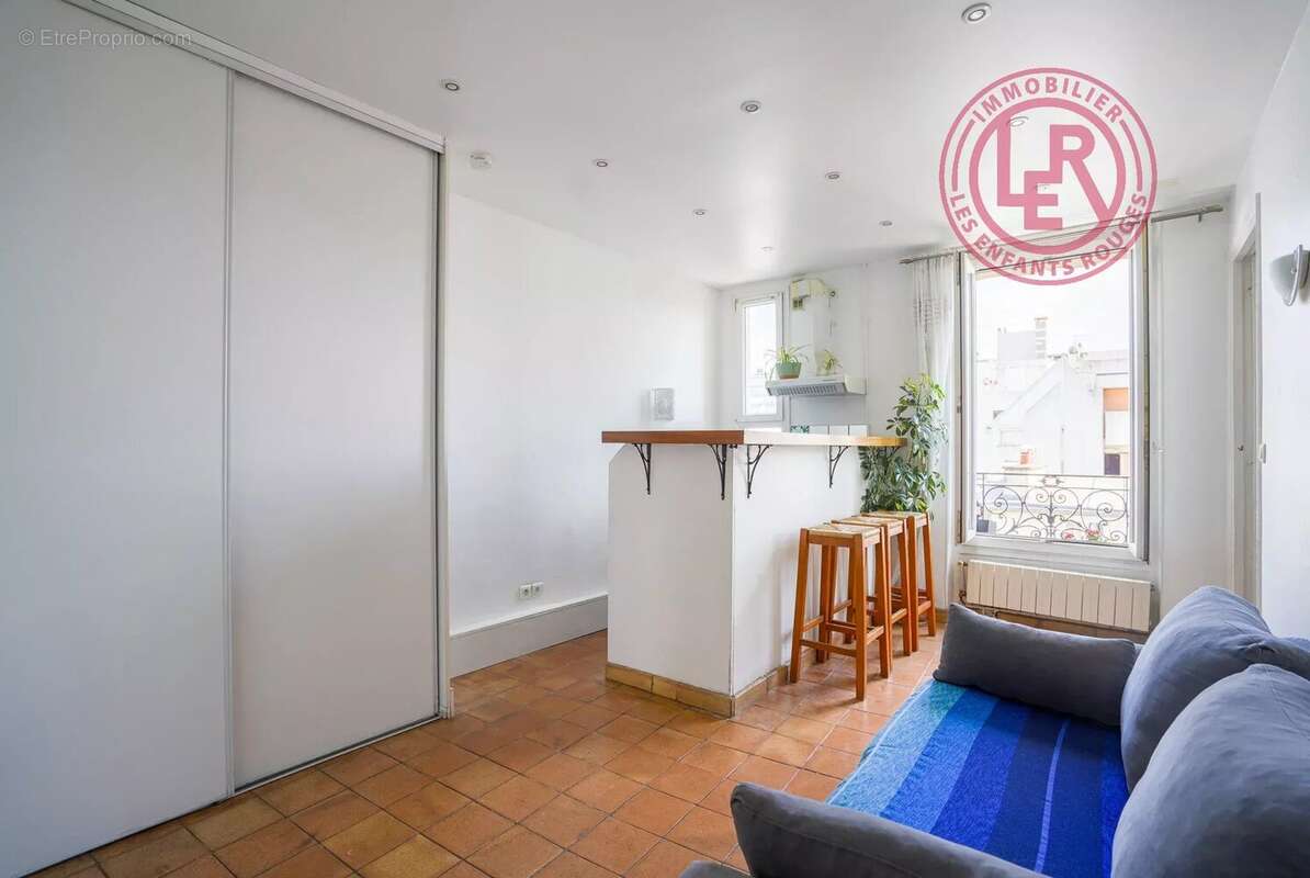 Appartement à PARIS-19E