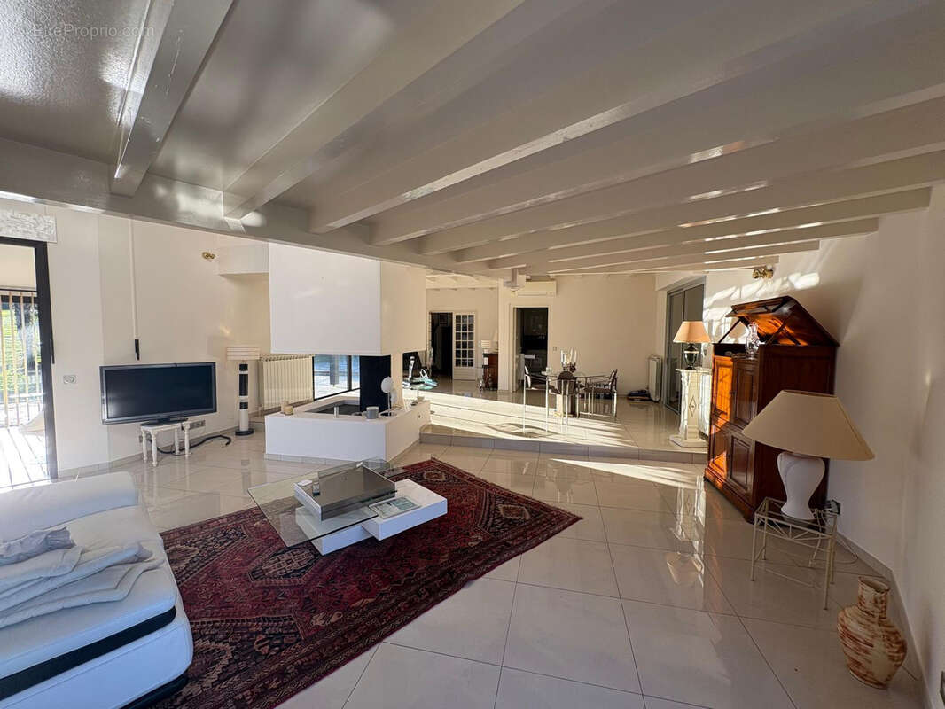 Maison à SAINT-AMANS-SOULT