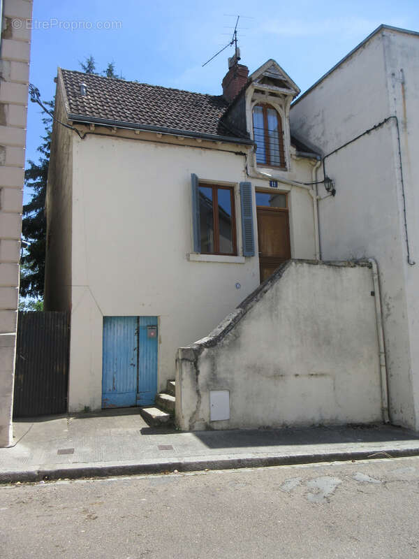 Maison à ARGENTON-SUR-CREUSE
