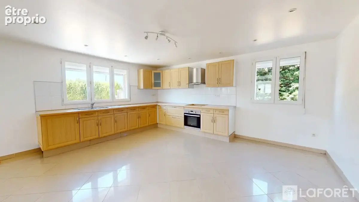 Maison Brienne Sur Aisne 8 pièces, 256,18m², confort de plain pied, 6 chambres,  jardin - photo 3